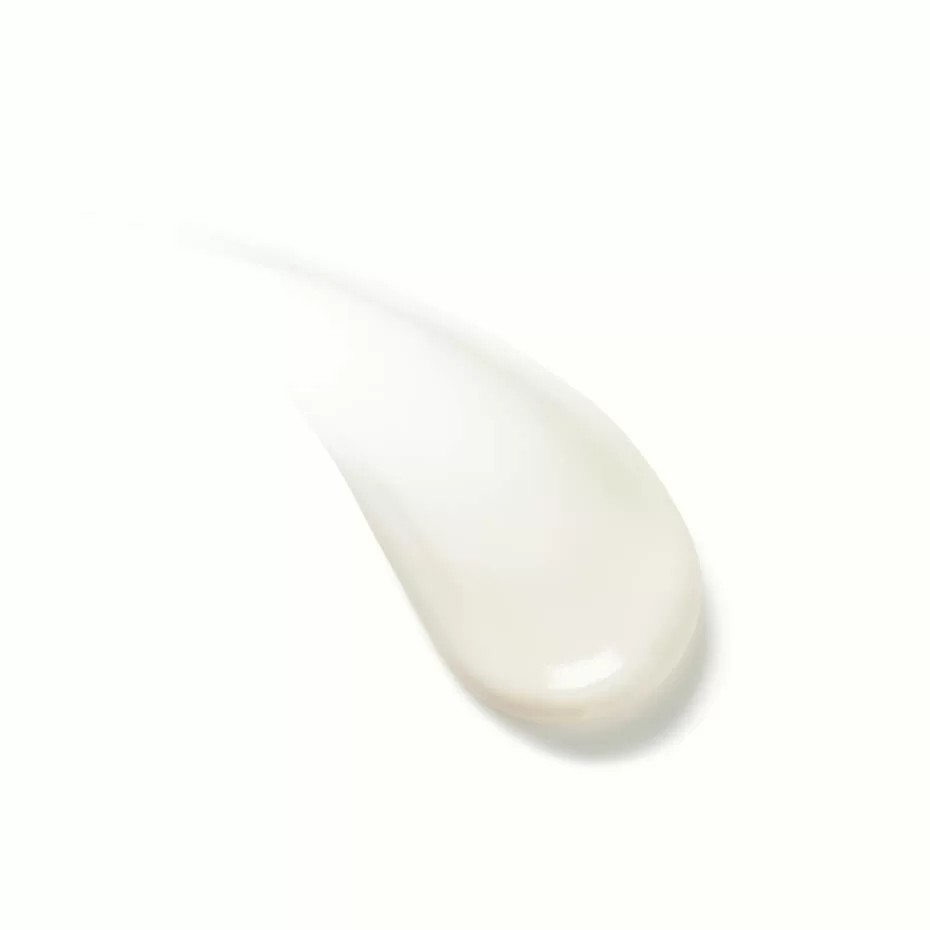 Powerful-Strength Line-Reducing and Dark Circle-Diminishing Vitamin C Eye Serum